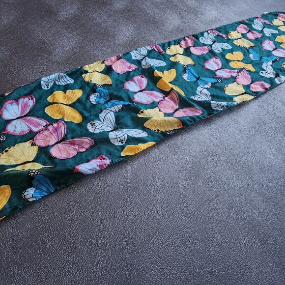 Y2K Beautiful Multicolored Butterfly Green Nature Scarf - Picture 1 of 7
